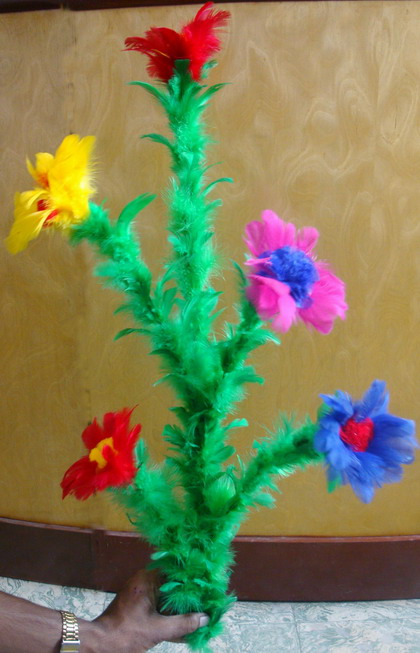 CANE TO BOUQUET - MULTICOLORED FEATHER FLOWERS - UMSI PRO VERSION